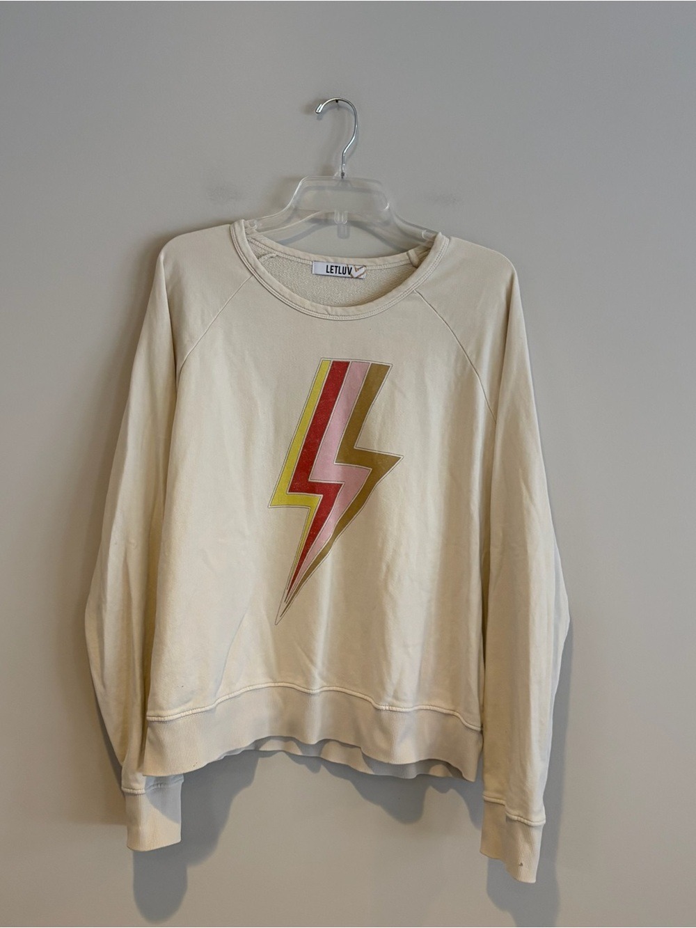 LET LUV Cream Lightning Bolt Pullover Sweatshirt Size M